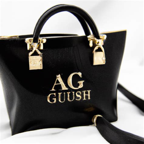 lacci tarocchi dc gucci abercrombie